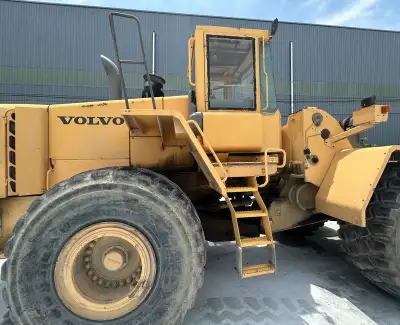 Used Volvo L150E Wheel Loader photo 6