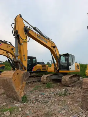 Used Liebherr 920 Excavator photo 2