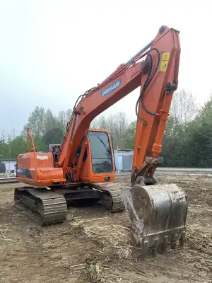 Used Doosan DH150LC-7 Excavator photo 11