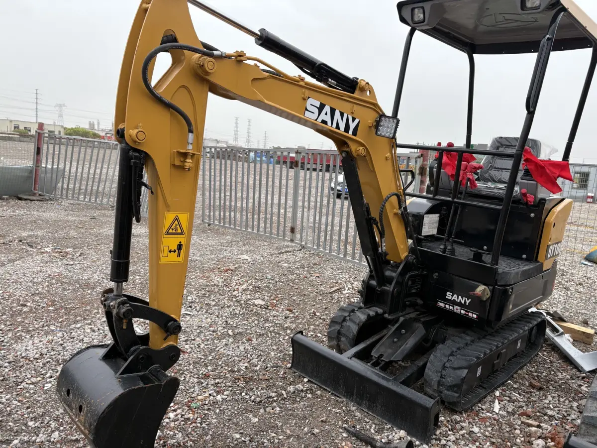 Used SANY SY18 Mini Excavator photo 1