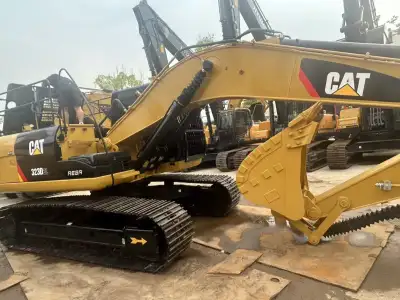 Used Caterpillar 323D2L Excavator photo 5