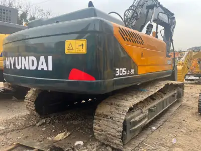Used Hyundai 305LC-9T Excavator photo 3
