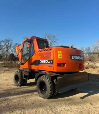 Used Doosan DH150W-7 Excavator photo 5