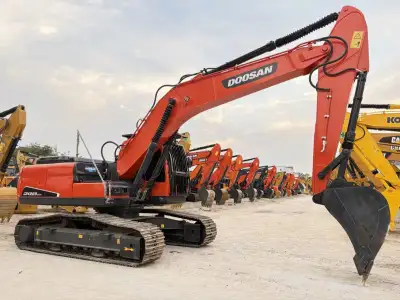Used Doosan 225 Excavator photo 8