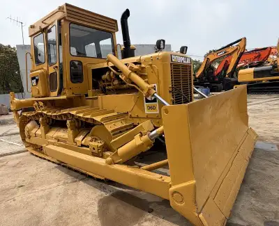 Used Caterpillar D6D Bulldozer photo 2