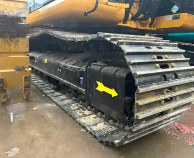 Used Caterpillar 323D2L Excavator photo 4