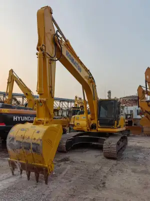 Used Komatsu PC240-8 Excavator photo 8