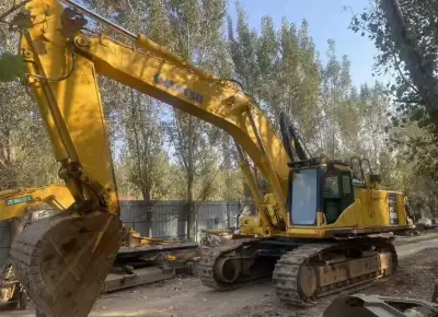 Used Komatsu PC650 Excavator photo 8