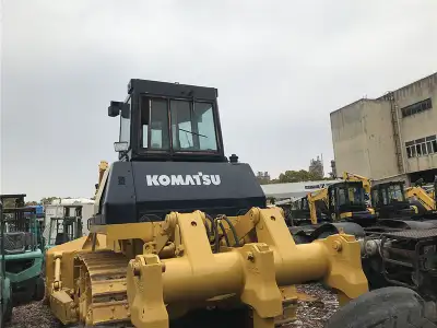 Used Komatsu D85 Bulldozer photo 2