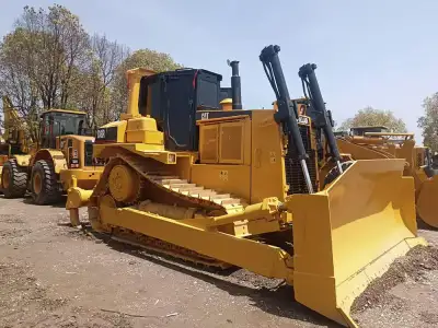 Used Caterpillar D8R Bulldozer photo 2